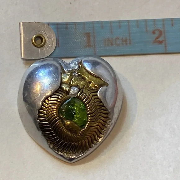 One-of-a-kind Lee Benner Mixed Metal Pocket Heart Brooch-Signed - Picture 4 of 5